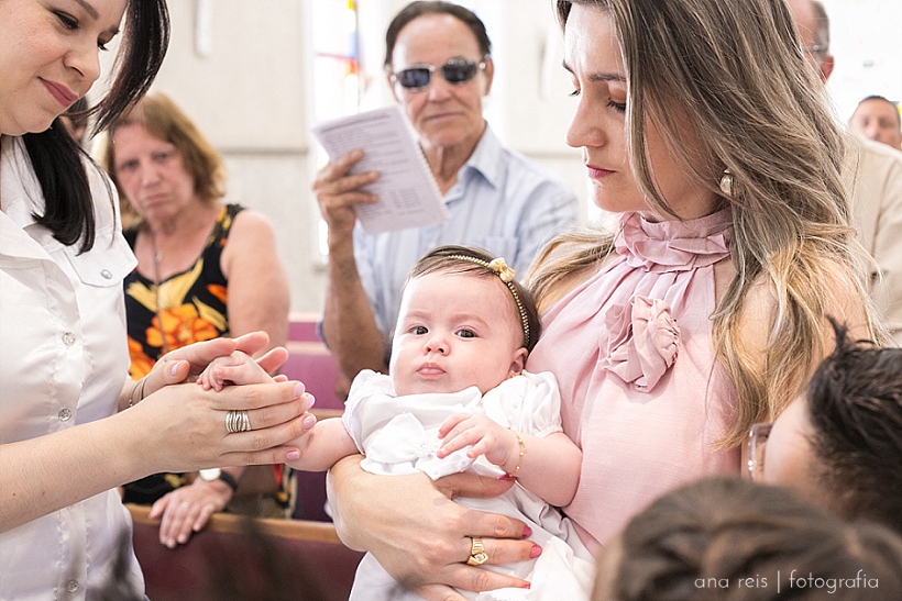 AnaReis_FotografiaBatizadoEspiritoSanto_SaoJoseDosCampos_Helena14